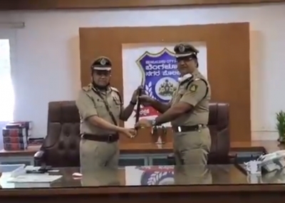 Kamal Pant takes over as Bengaluru Police Commissioner : Emotional message from Bhaskar Rao