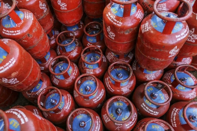 Hike in cooking gas prices : LPG gas cylinder price increased by Rs.25