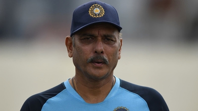 After Ravi Shastri, two other coaches test positive for COVID-19, Team India will be without the services of as many as 3 coaches for the remainder of the series against England as after Ravi Shastri, 2 of his 3 close contacts have also tested positive for COVID-19. In the RT-PCR tests, bowling coach Bharat Arun and fielding coach R Sridhar have tested positive for the infection.