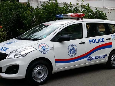 Couple robbed by police: Two Hoysala patrolmen suspended by police