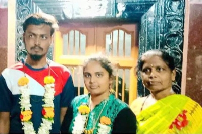 Three members of the same family hanged themselves