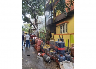Bangalore: Gas leak explosion if illegal cylinder refilling!