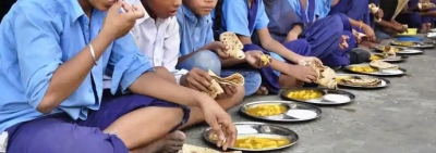 Chamarajanagar : More than 60 students who consumed food have been affected by the health problems