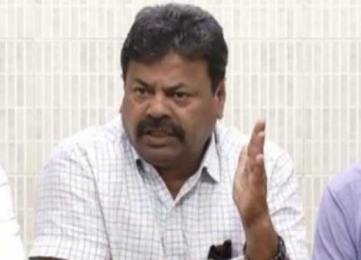 If strict action is not taken against Praveen s killers, resign: Renukacharya