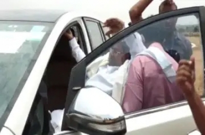 Siddaramaiah collapsed while getting into the car