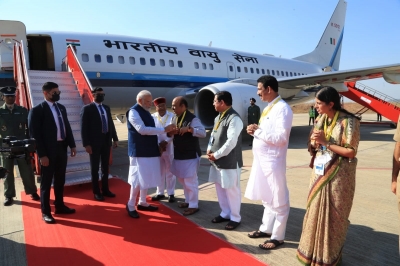  Prime Minister Modi arrived in Hubli to inaugurate the National Youth Day Festival