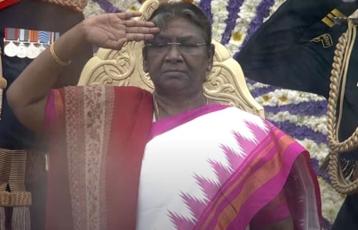 President Draupadi Murmu hoisted the flag on the 74th Republic Day