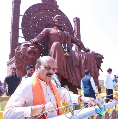 CM Bommai unveiled Chhatrapati Shivaji statue at Rajahansagad