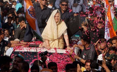 Sonia Gandhi election rally in Hubli, Jagdish Shettar to win the Congress force!
