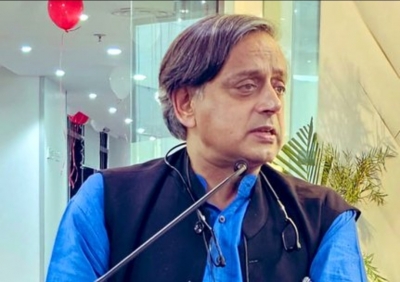Congress is a family run party - Shashi Tharoor