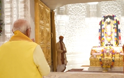 PM Modi Visits Ayodhya: Participates in Mega Roadshow