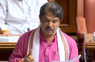 Kerala Chief Minister Siddaramaiah allocated Rs.10Cr grant to the Wayanad Lok Sabha constituency - R. Ashok.