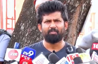 Will Bhanu, who does not accept Kannada as Bhuvaneshwari, accept Chamundeshwari as the deity of the land? - Former MP Simha