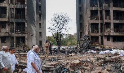 PM Modi visits the site of the Air India Boeing plane crash: High-level committee formed by the center for investigation.
