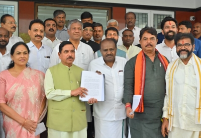 ಎಸ್‌ಐಆರ್‌ ಬೃಹತ್ ಅಕ್ರಮ - ಎನ್‌ಡಿಎ ನಾಯಕರ ನಿಯೋಗದಿಂದ ಕರ್ನಾಟಕ ಮುಖ್ಯ ಚುನಾವಣಾ ಅಧಿಕಾರಿಗೆ ದೂರು | JANATA NEWS